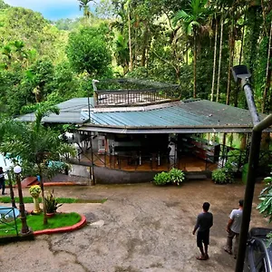 Lux Le Mount Vythiri