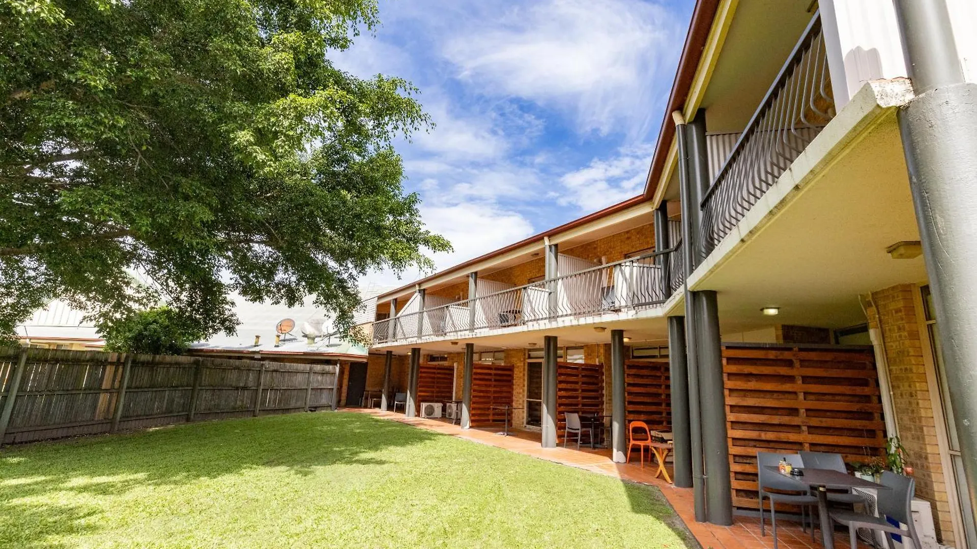 Sundowner Hotel Motel Caboolture 3*,